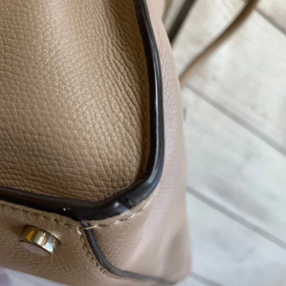 KATE SPADE NEW YORK CLASSIC‎ MEDIUM SATCHEL/CROSSBODY IN TAUPE PEBBLED LEATHER